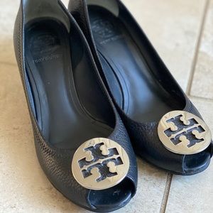 ⛔️SOLD⛔️ Tory Burch Wedge Shoes